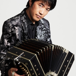 企画展関連講座「小松亮太が紐解く、バンドネオンの謎と真実」第3回「アルゼンチン・タンゴの魅力」