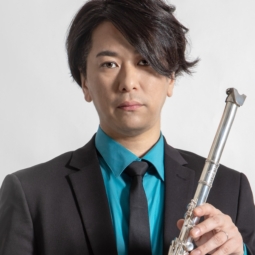 大倉喜七郎が作り上げた幻の縦笛　尺八とフルートのハイブリット「オークラウロ」