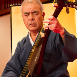 ワークショップ「琵琶を弾いてみよう」【薩摩琵琶】